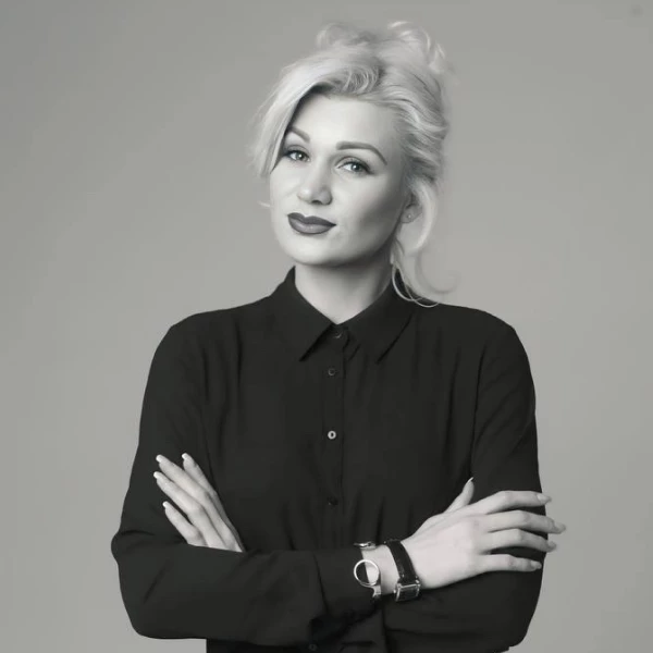 Марина Антимонова, Москва